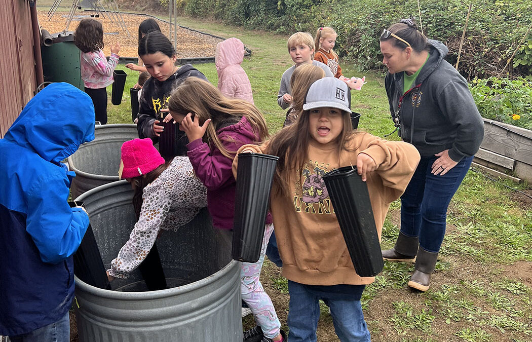 Fall festivities connect the community at Skamania School